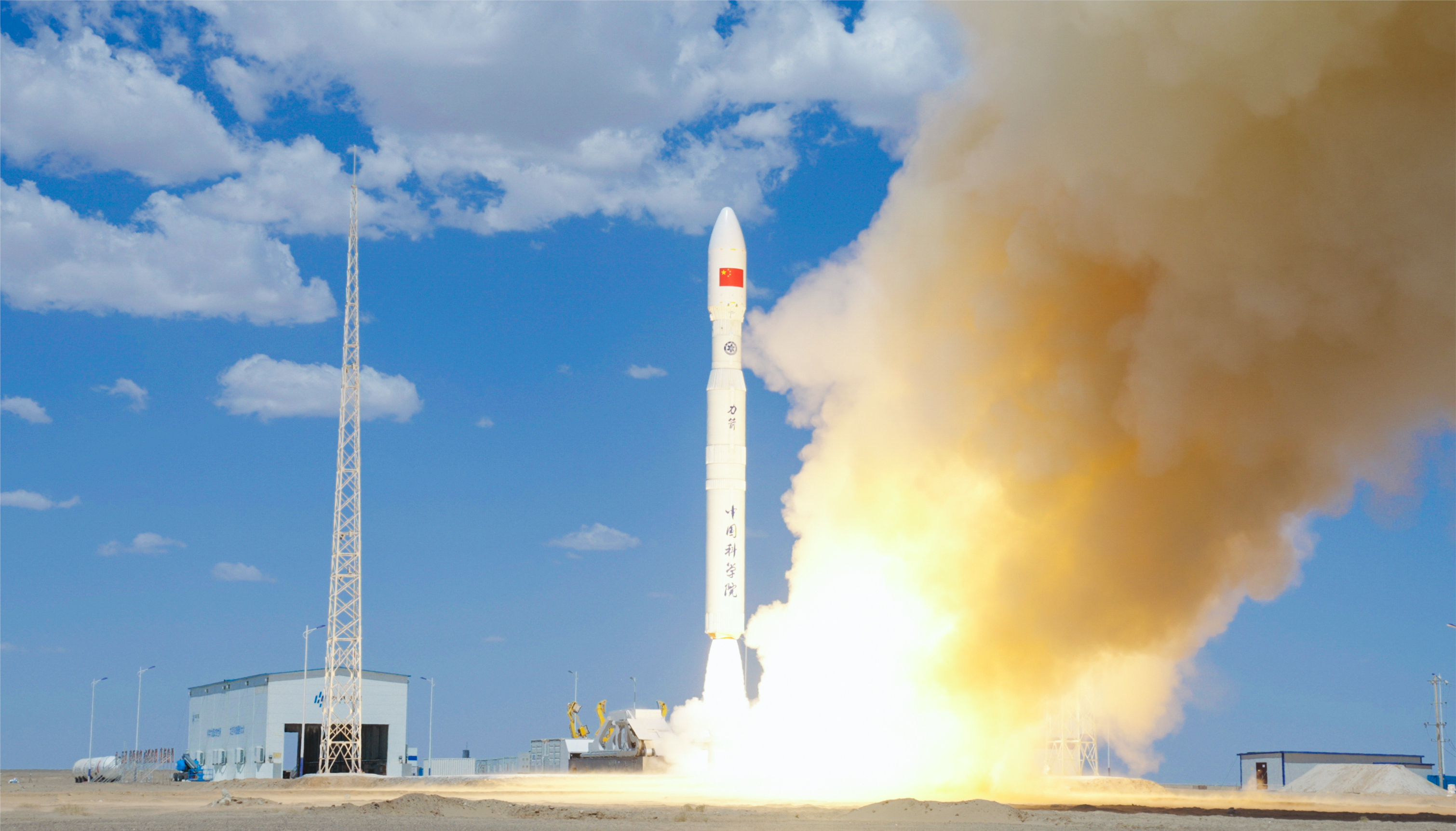 【南方日报】小宝影院
两大母基金成立两周年 解码产业与资本共舞的“广州实践”